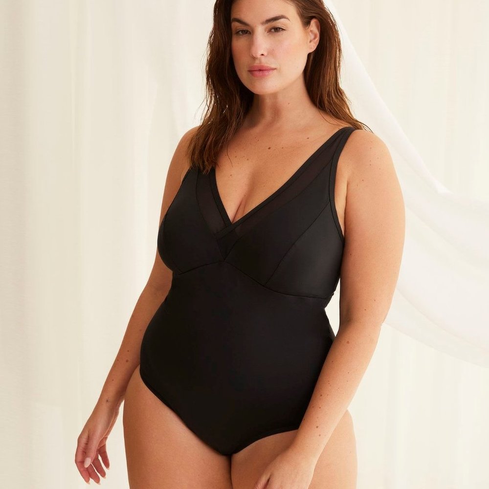 Never Worn Penningtons One Piece Swimsuit (NWT)